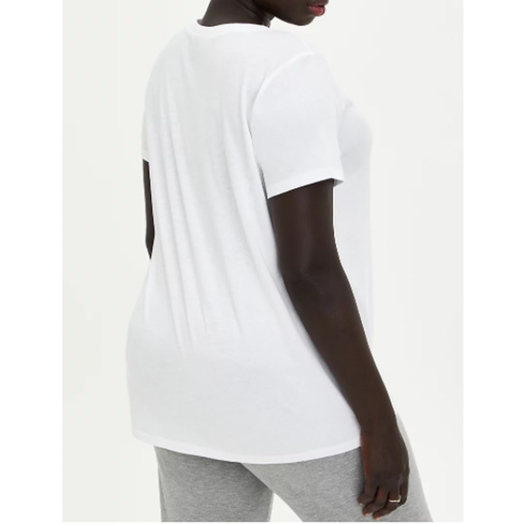 Torrid White Embroidered Tee Soft Material - Size 3 -22/24 NWT - Picture 3 of 7